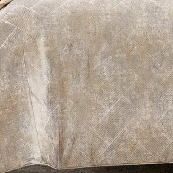 Hudson Park Collection Linear Sandstone King Duvet & 2 King Shams - Picture 1 of 7